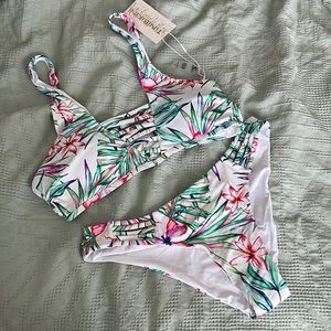 NWT Tinibikini White Floral Reversible Bikini Set szL